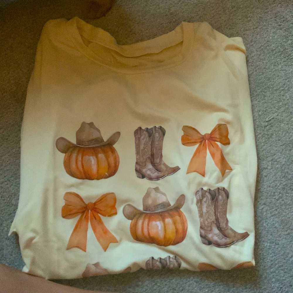 Brand new tee